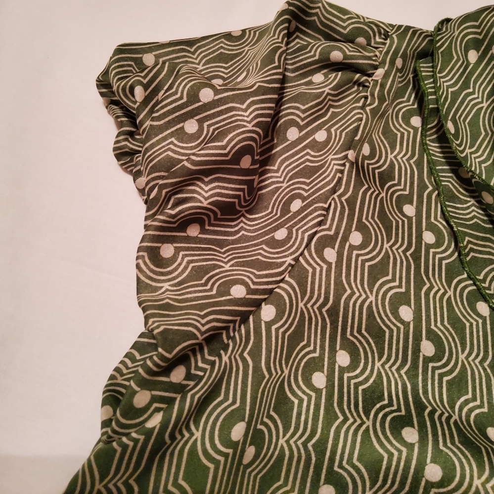Banana Republic Blouse - Picture 6 of 8